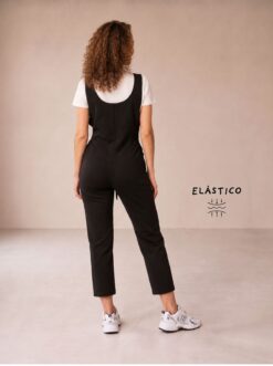 UNIFORME PELUQUERÍA MODERNO - Imagen 2