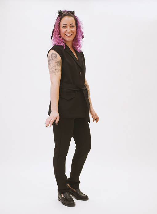 Blazer con cinturón. Tejido antidecoloración para salones de belleza y estética. - Imagen 4